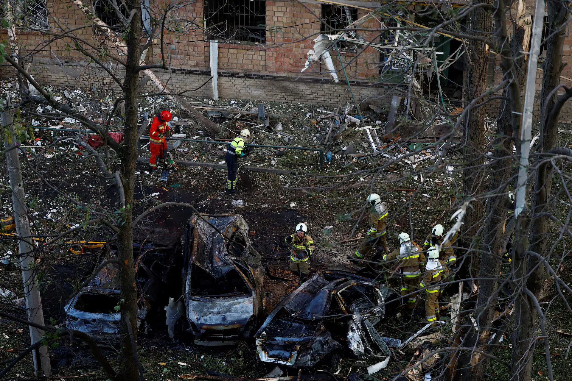 Російські атаки на Київщину забрали життя 10 людей і поранили десятки – наслідки ракетних ударів